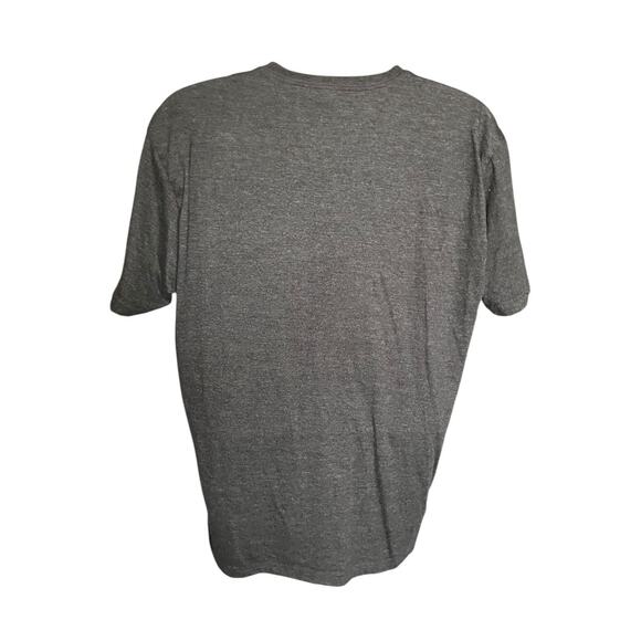 Fresh Clean Threads Charcoal Gray V-Neck T-Shirt Men’s XL Soft Cotton Blend - Picture 2 of 3